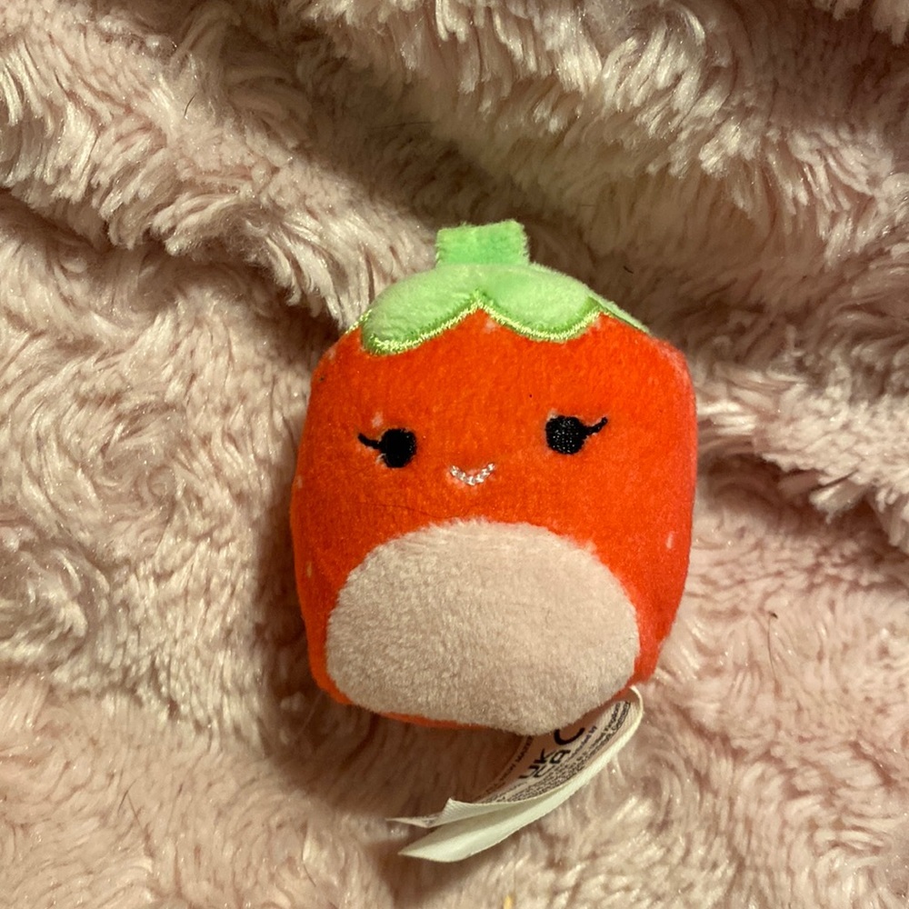 Squishville Strawberry NO TAG